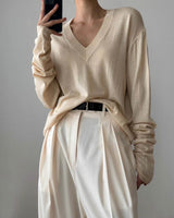 LIDA V Neck
