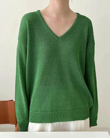 IRIS V NECK KELLY GREEN