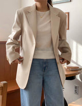 LAURIE BLAZER