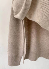 ARLES SIDE CUT TURTLENECK BEIGE