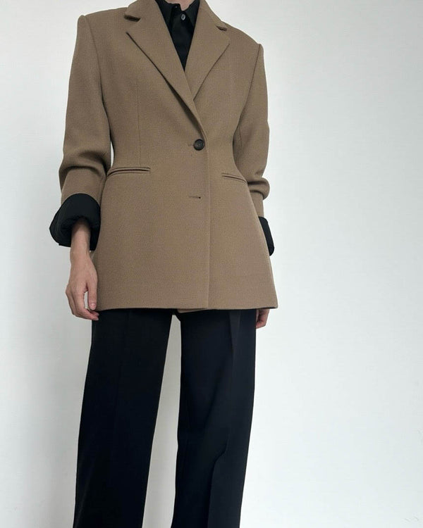 sanna ny two button tailored blazer caramel