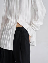 TAILORED PLEATED SHIRT