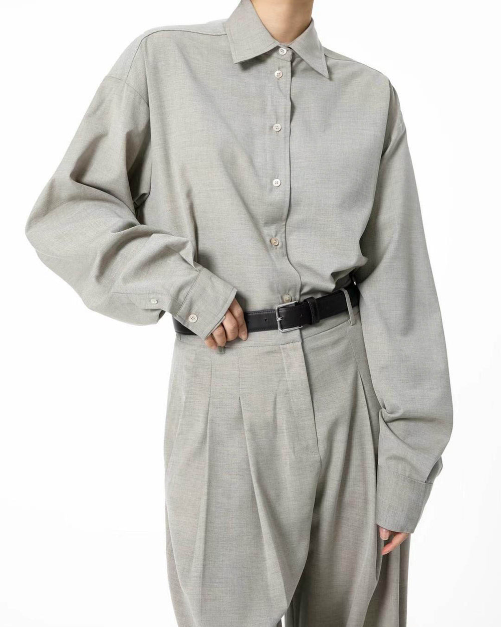 PLEATED WIDE LEG TROUSERS ASH BEIGE – SANNA New York