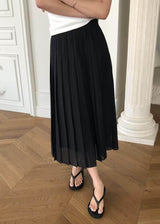 sanna ny pleated midi skirt black