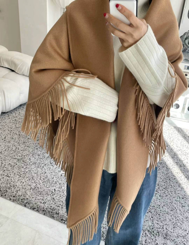 WOOL FRINGE SHAWL