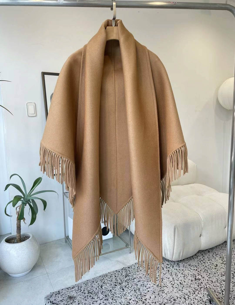 WOOL FRINGE SHAWL