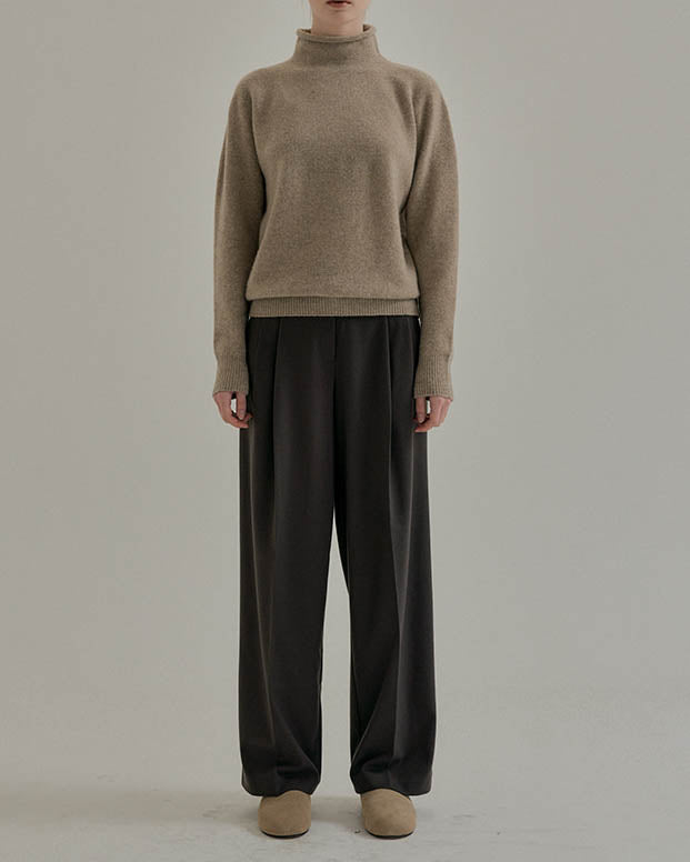 DILA SOFT WOOL MOCK TURTLENECK MOCHA