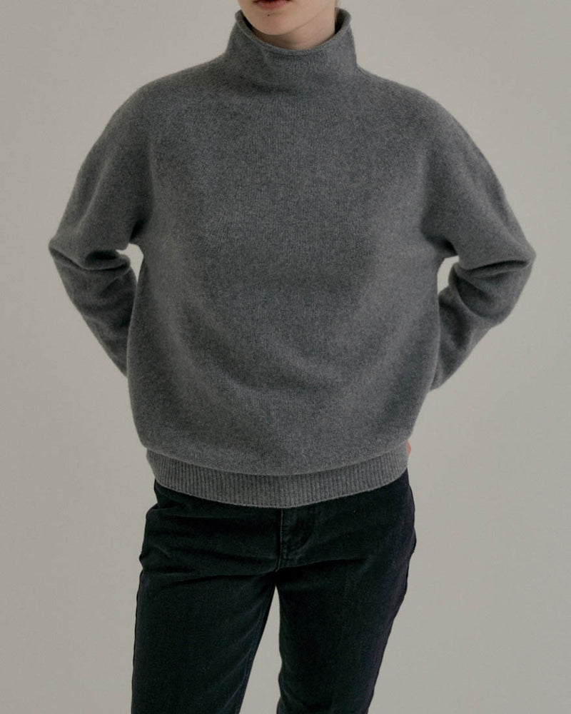 DILA SOFT WOOL MOCK TURTLENECK GREY